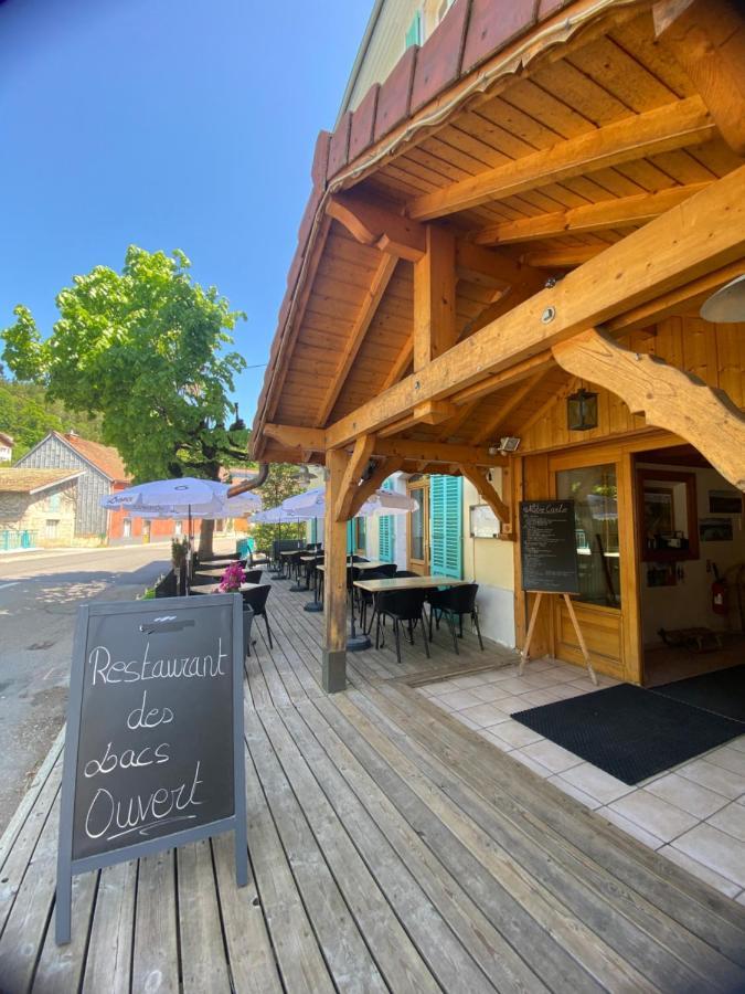 Hotel Restaurant Des Lacs Chaux-des-Crotenay Buitenkant foto